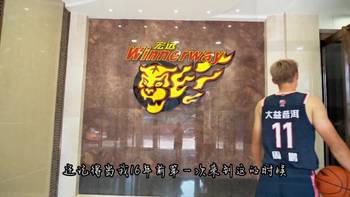 周鹏：一声hi一声bye 离开时没有伤感 只为了重逢时的亲切拥抱